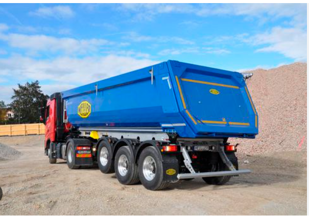 Camion logistique